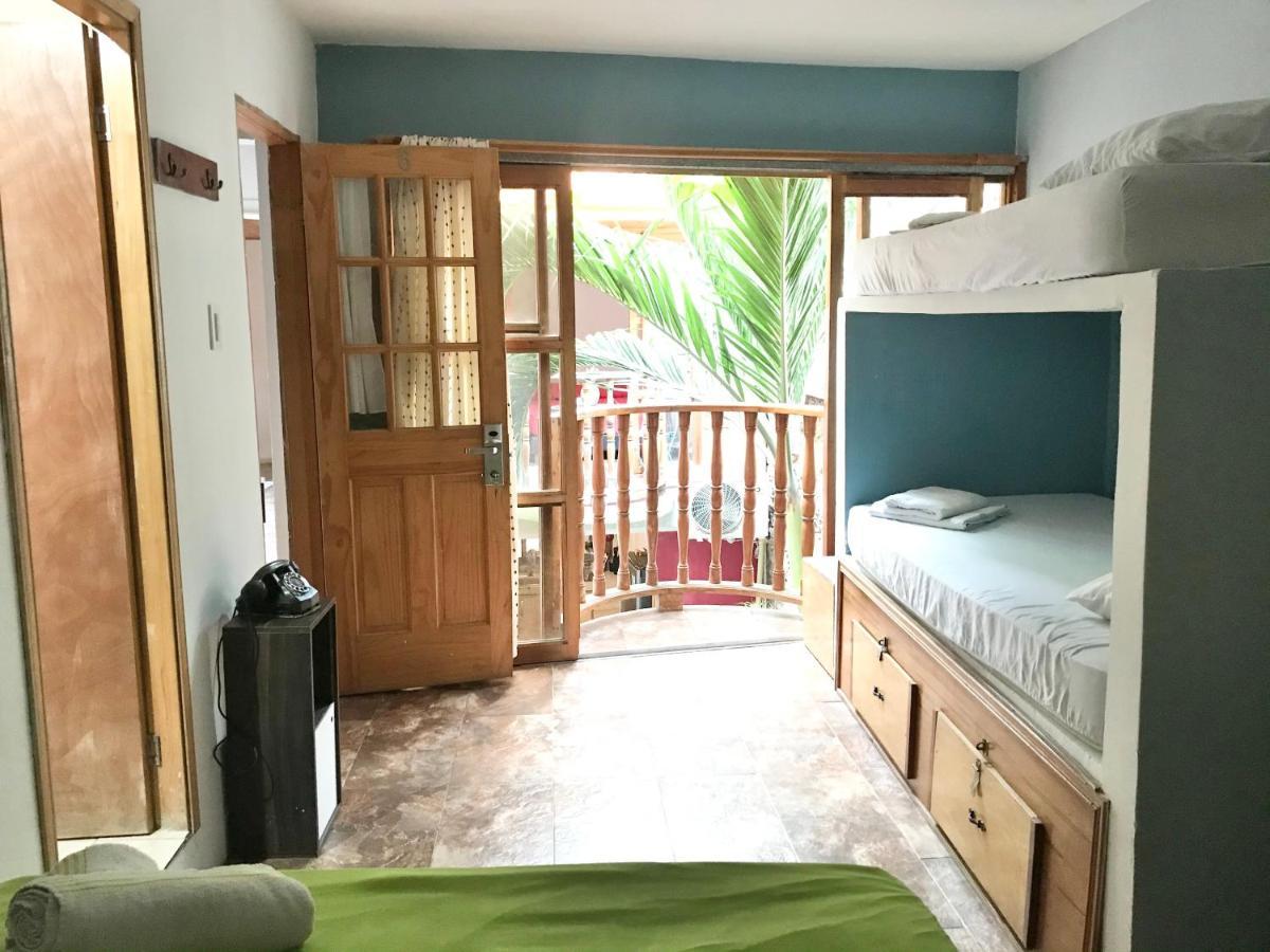 Casa Mama Waldy Hostel Cartagena 外观 照片